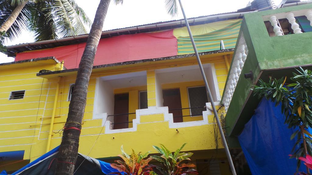 Alina Guest House Calangute Exterior photo