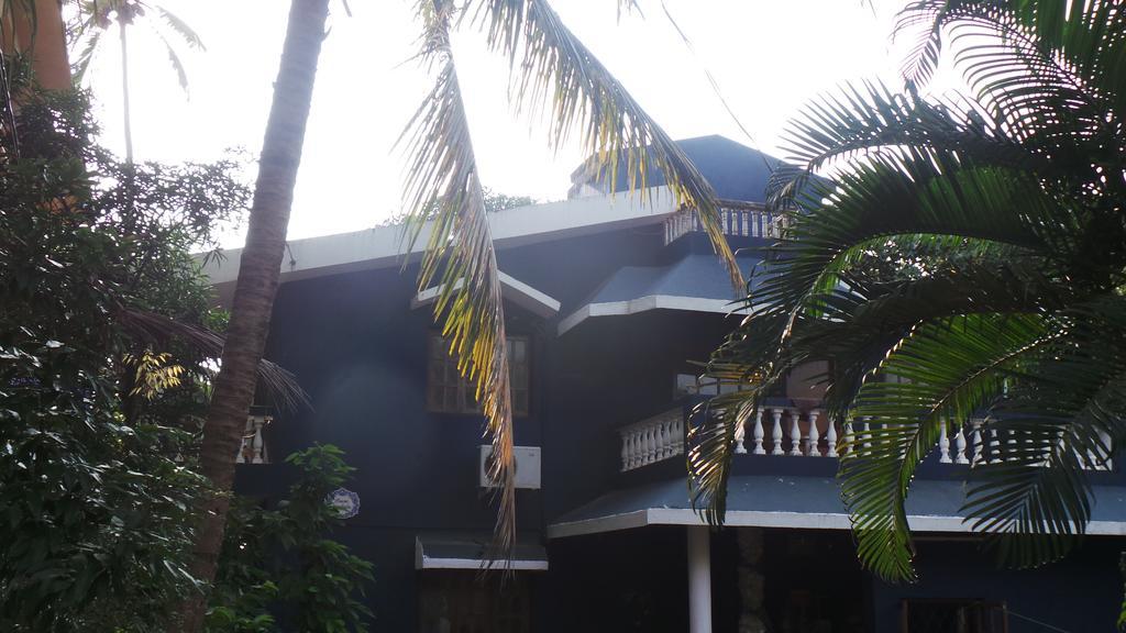 Alina Guest House Calangute Exterior photo